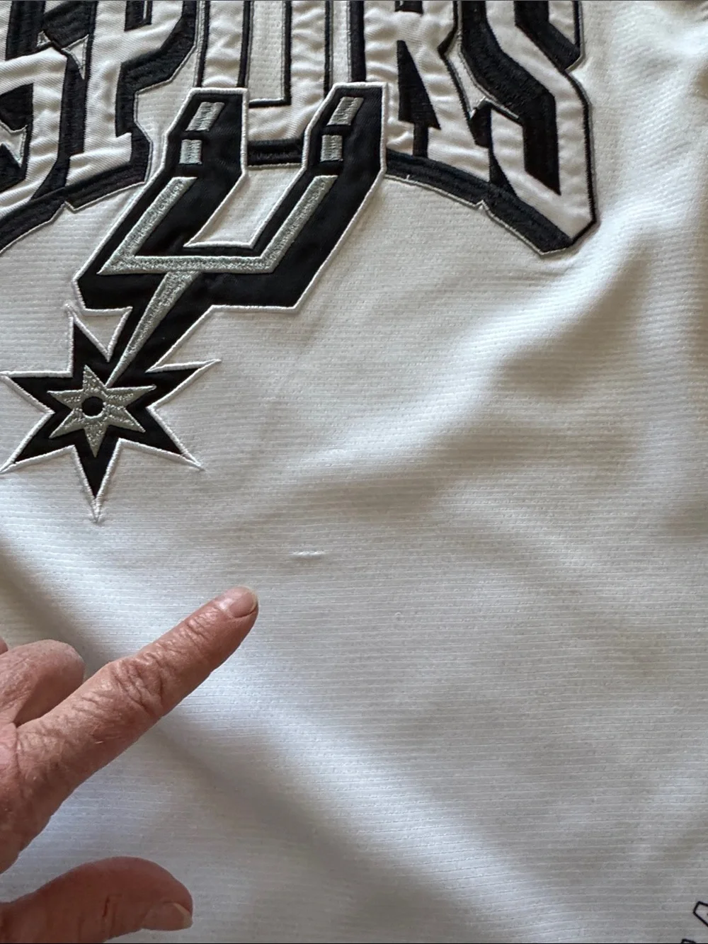 Spurs Wembanyana jersey
